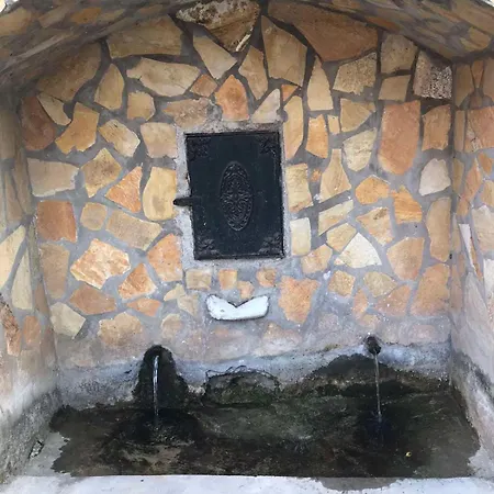 بيت للعطل Mitsani *