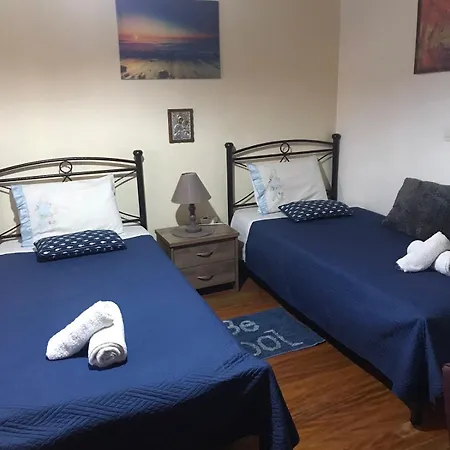 Mitsani بيت للعطل Ágios Matthaíos