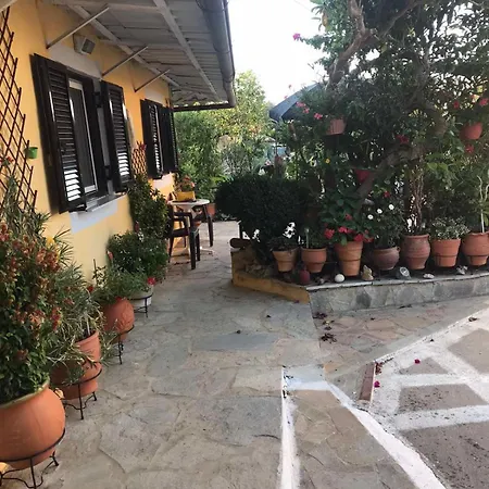 Mitsani بيت للعطل *